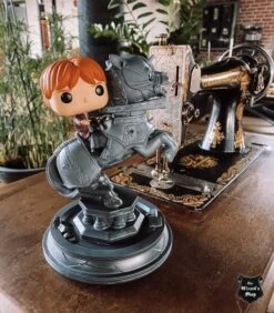Figurine POP! N°82 Movie Moment Ron Weasley Sur Pièce D'échec -Harry Potter Série Magasin figurine pop n82 movie moment ron weasley sur piece d echec 2