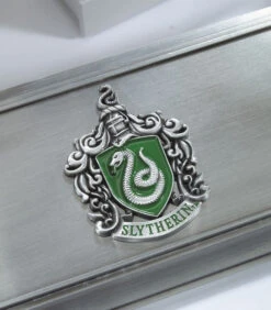 Harry Potter Série Magasin -Harry Potter Série Magasin presentoir a baguettes en metal serpentard 1
